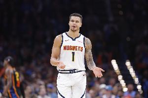 波特：馬龍下課前掘金內(nèi)部就一片混亂 也許我才是球隊的問題