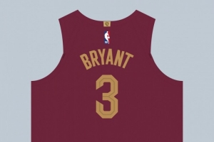 上一任3號(hào)是勒韋爾！球衣記者：托布新賽季在騎士繼續(xù)穿3號(hào)