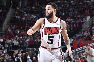 美記：火箭下季想沖冠 可考慮范喬丹加選秀權(quán)在12月后換高手過(guò)來(lái)