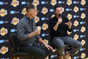 球隊內(nèi)外部有奪冠壓力？雷迪克：作為一名湖人總是有壓力的