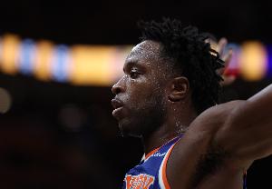 邁克布朗談阿努諾比防守影響：他有防守一陣的能力！