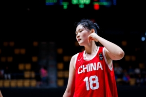 效率很高但機(jī)會(huì)不多！湯雅童全場5中4得8分3板