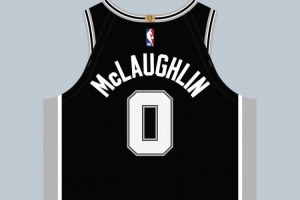 球衣記者：麥克勞林在馬刺穿0號(hào)球衣 隊(duì)史上一位是凱爾登-約翰遜