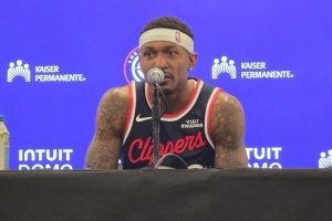 比爾：與哈登這種頂級(jí)控衛(wèi)合作讓我興奮 以前我也搭檔過(guò)沃爾威少