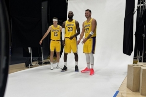 詹姆斯：我肯定會和里夫斯雷迪克打高爾夫 是否發(fā)布出來待定