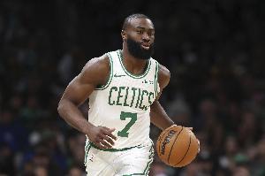 杰倫-布朗：我們開啟了新的時(shí)代 讓每個(gè)人做自己對新賽季充滿信心