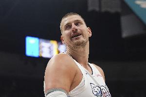 約基奇談節(jié)末壓哨三分不計入個人投籃：我對此感到興奮