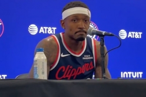 比爾：我100%想長留快船 我妻子就是洛杉磯的&我也很適應這里