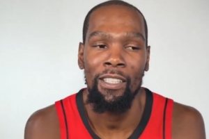 杜蘭特談生日愿望：火箭隊迎來一個健康快樂的賽季 全勝無敗