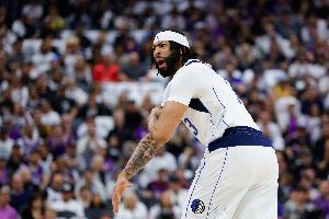 頂級防守！10-11賽季至今 濃眉防守終結(jié)數(shù)據(jù)全聯(lián)盟最高！