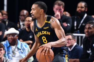 梅爾頓：看到球隊(duì)經(jīng)歷休賽期過(guò)山車很難 我回歸的選擇一直很明確