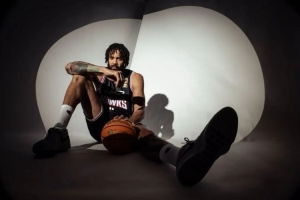 四冠中鋒，比所有人更早開(kāi)始新賽季