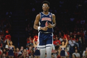 詹姆斯二兒子布萊斯迎來亞利桑那大學首秀 可參加2026年選秀！