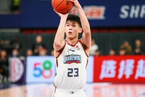 楊瀚森：什么時(shí)候約頓飯？林葳：休息或圣誕節(jié)時(shí)一起吃火鍋