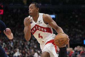 殺傷力十足！巴恩斯15中10 罰球12罰11中砍下31分6板4助3搶斷！