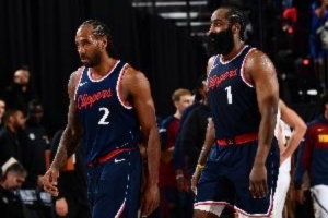 科林斯替補(bǔ)！快船客戰(zhàn)爵士先發(fā)：哈登比爾萊昂納德祖巴茨小瓊斯