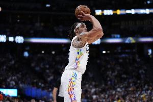 單場(chǎng)10三分砍50分什么水平？戈登僅排第25 水花兄弟刷屏但無(wú)前三