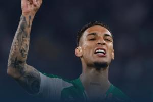 他配得上！安東尼2200萬轉會費貝蒂斯隊史第三，新賽季10場6球2助