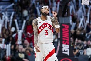 頻造殺傷！英格拉姆半場(chǎng)6中2拿到10分5板 罰球6中6