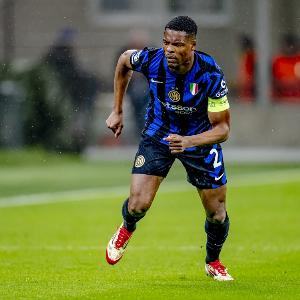 鄧弗里斯：歐冠確實(shí)贏得有些吃力 復(fù)仇拉齊奧？那已是過去式