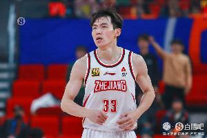 輸了就背鍋！吳前半場8中1&三分5中0僅拿2分3助