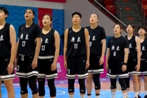 全運女籃1/4決賽-武桐桐13分4板7助5斷 廣東全運女籃擊敗上海隊