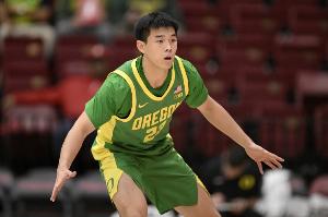 手感冰涼！林葳NCAA生涯前三戰(zhàn)合計(jì)17中1 三分10中0