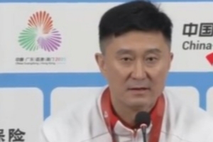 杜鋒：每個(gè)隊(duì)員都是各自俱樂(lè)部重要的當(dāng)家球星 感謝他們的付出