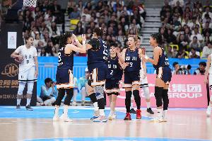 一年內(nèi)兩負(fù)廣東女籃 兩度無緣重要榮譽(yù) 對四川女籃有著不小的打擊