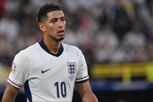 TA：貝林回歸稱不上完美但打下了基礎(chǔ)；三后衛(wèi)打法沒有老陣型自如