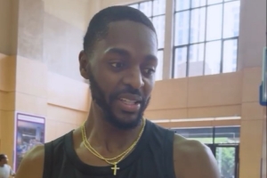 NBA季前賽“老朋友”，賈斯汀·霍樂(lè)迪入隊(duì)???新賽季，一起沖