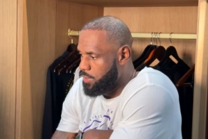 詹姆斯：退役后我才能真正享受回顧生涯的過程 現(xiàn)在不行！