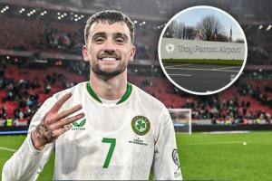 迎接英雄凱旋！愛爾蘭都柏林機(jī)場打趣：我們改名叫“帕洛特機(jī)場”