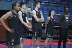 久違了！全員集結(jié) 福建男籃在主場球館進行訓(xùn)練！