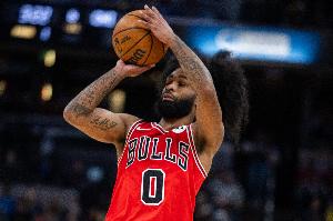 猛將回歸！科比·懷特復(fù)出兩場(chǎng)比賽替補(bǔ)出戰(zhàn) 合計(jì)砍下52分15助攻