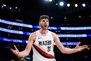 搶了個寂寞！籃板數(shù)開拓者64-38公牛占壓倒性優(yōu)勢 但最終1分憾負(fù)