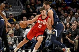 路威：火箭是西部前三級別強(qiáng)隊 季后賽火箭&掘金會讓雷霆陷入苦戰(zhàn)