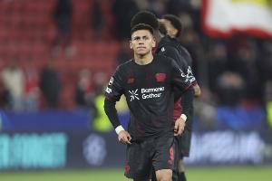 記者：埃切維里的經(jīng)紀人、曼城都未與河床談埃切維里的轉(zhuǎn)會