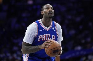 癡漢！德拉蒙德半場搶下9板另有4分 其中4前場板