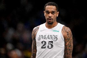 手感冰涼！華盛頓12投僅1中拿到6分9板 正負(fù)值-6