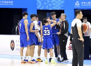 全運U22男籃-王浩然砍34+7 于米提9中8 廣東逆轉(zhuǎn)大勝山東奪得金牌