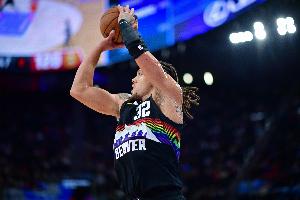 約老師最大幫手！阿隆-戈登因雙側(cè)腿筋傷病管理今天缺戰(zhàn)鵜鶘