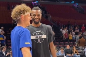 小兄弟會來事兒！波杰姆斯基賽前找到前隊友維金斯 兩人擁抱寒暄