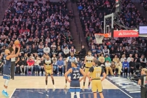 準備了個啥？???♂?戈貝爾罰球離譜三不沾 主場觀眾狂噓