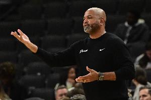 博彩網(wǎng)站預(yù)測(cè)最佳教練概率：比克斯塔夫22%第1 米奇第2 雷迪克第3