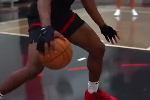 開拓者未來的核心后衛(wèi)！亨德森能和楊瀚森組成怎樣的搭檔呢？