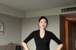 超絕比例！劉禮嘉20歲的女友小跳一段無名舞蹈