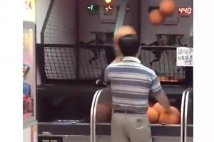 有變美嗎？??美娜這AI后的形象是什么水平？