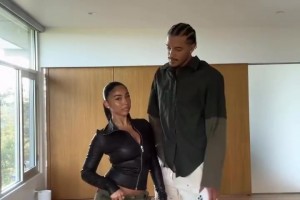 曾凡博在籃網(wǎng)隊(duì)內(nèi)訓(xùn)練！接球三分穩(wěn)穩(wěn)命中！