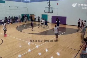 源神猛！張博源美高三分球10中5砍25分2板2助1斷率隊(duì)取勝